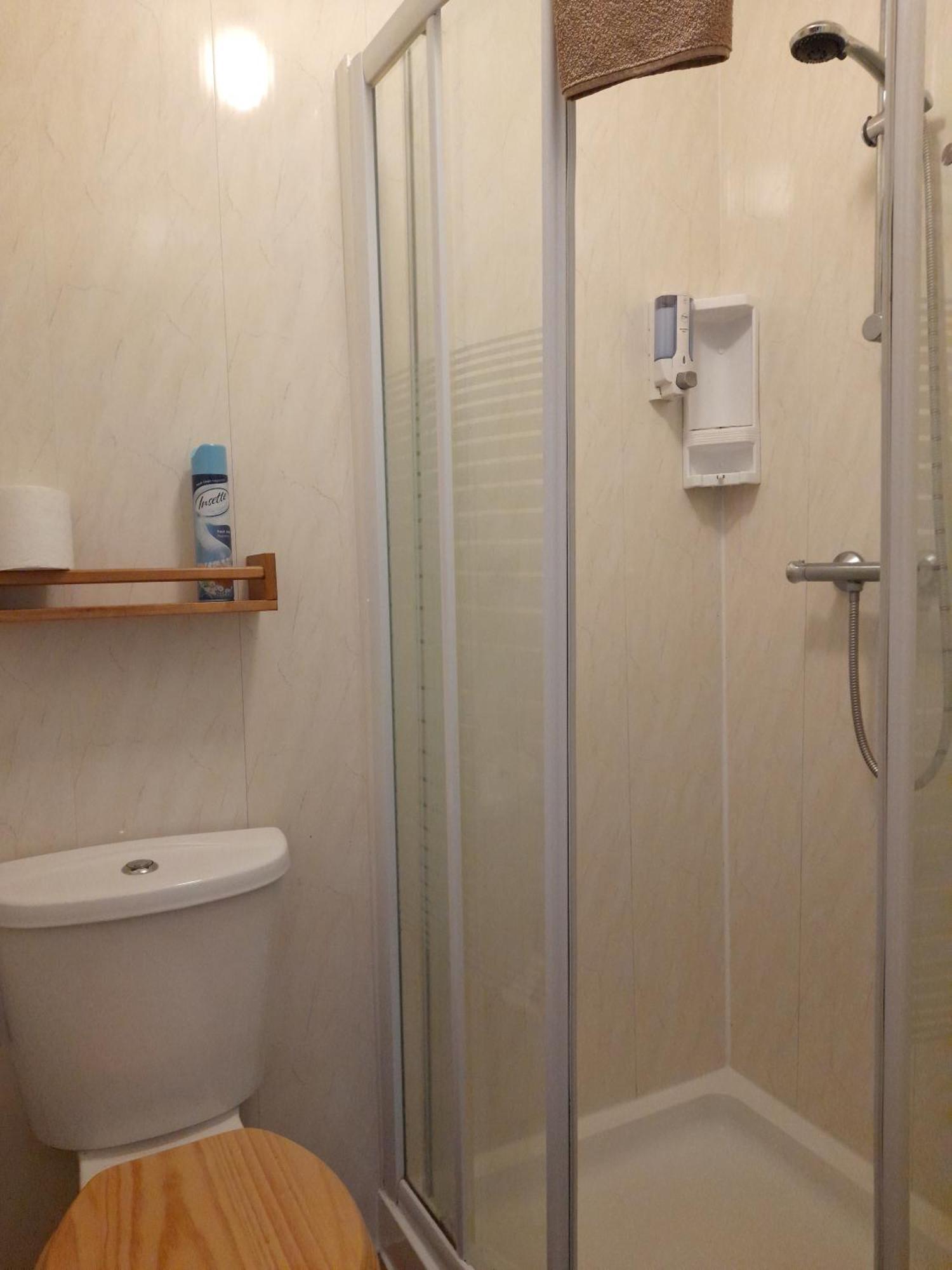 Phoenix Guest House Blackpool Room photo