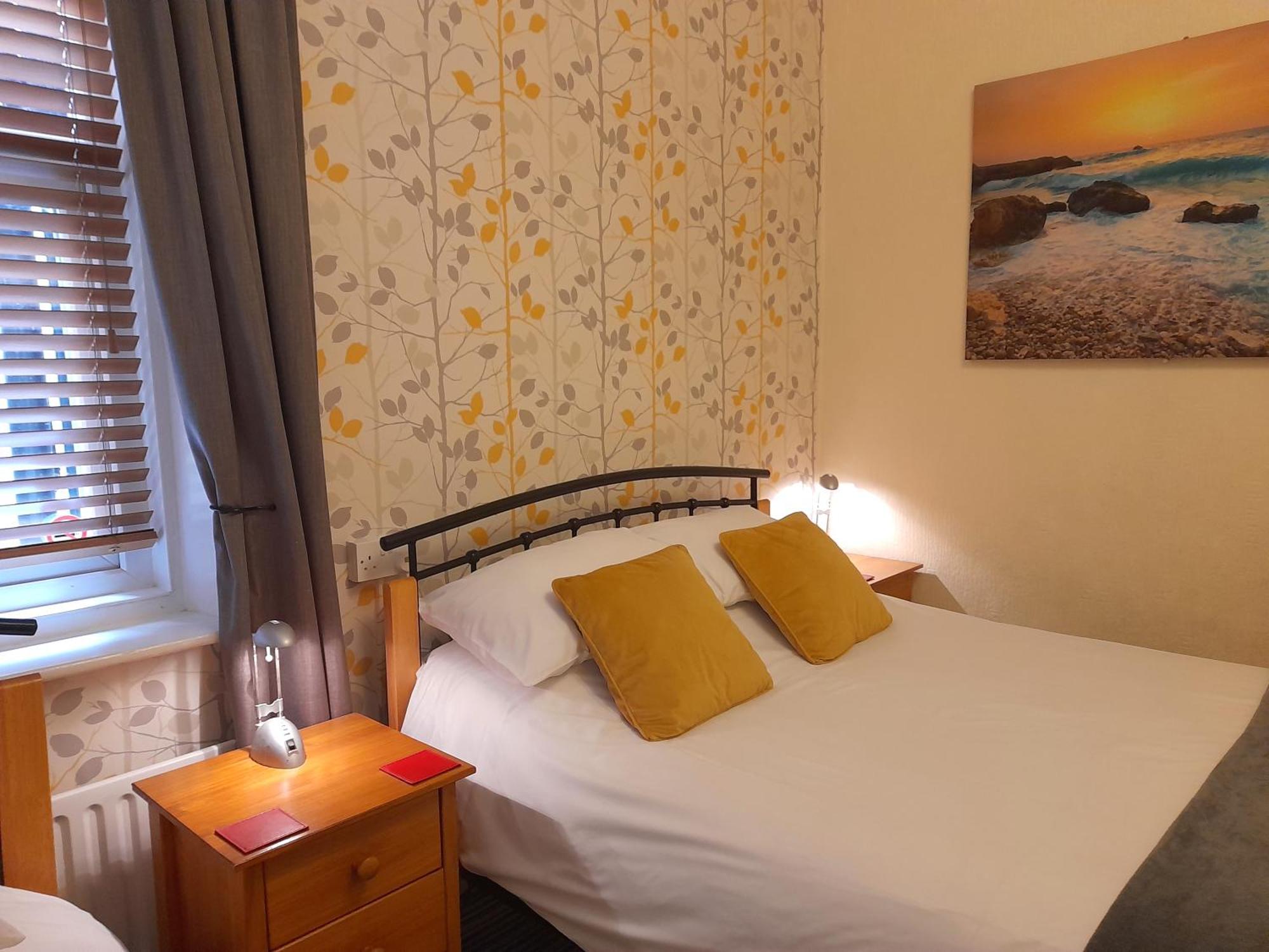 Phoenix Guest House Blackpool Room photo
