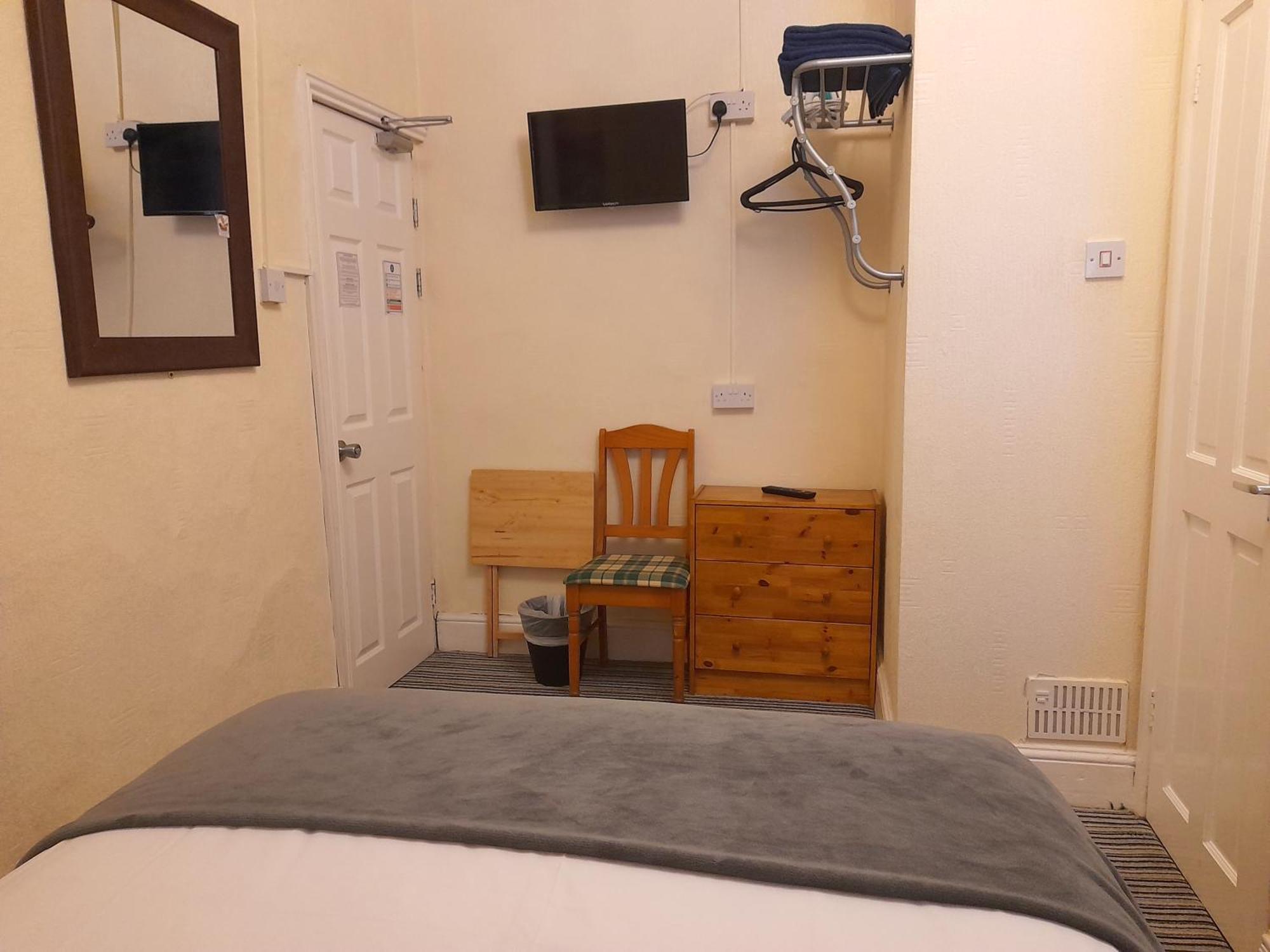 Phoenix Guest House Blackpool Room photo