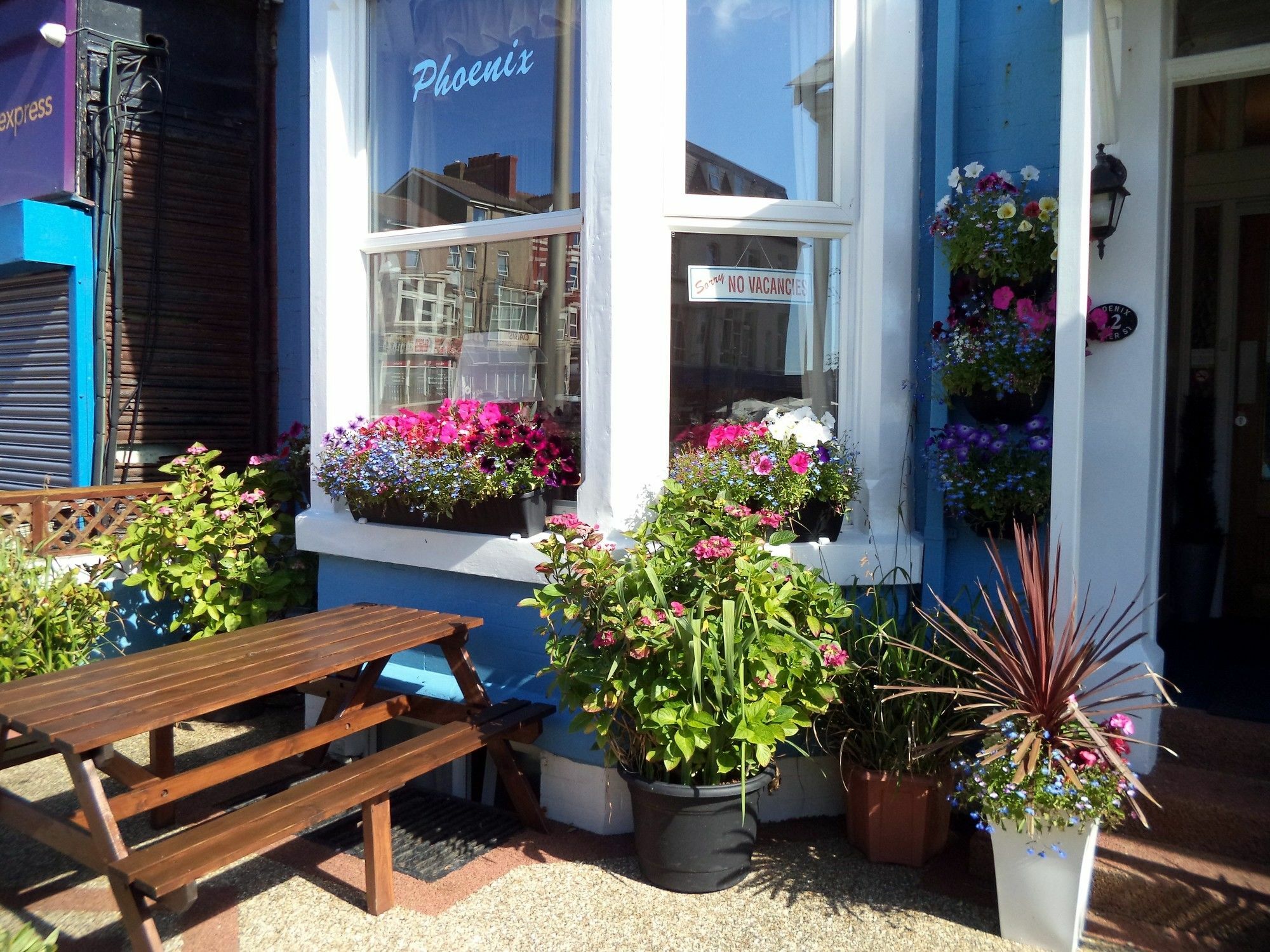 Phoenix Guest House Blackpool Exterior photo